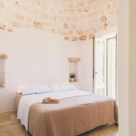 Helloapulia - Trulli Tra Pietre Ceglie Messapica